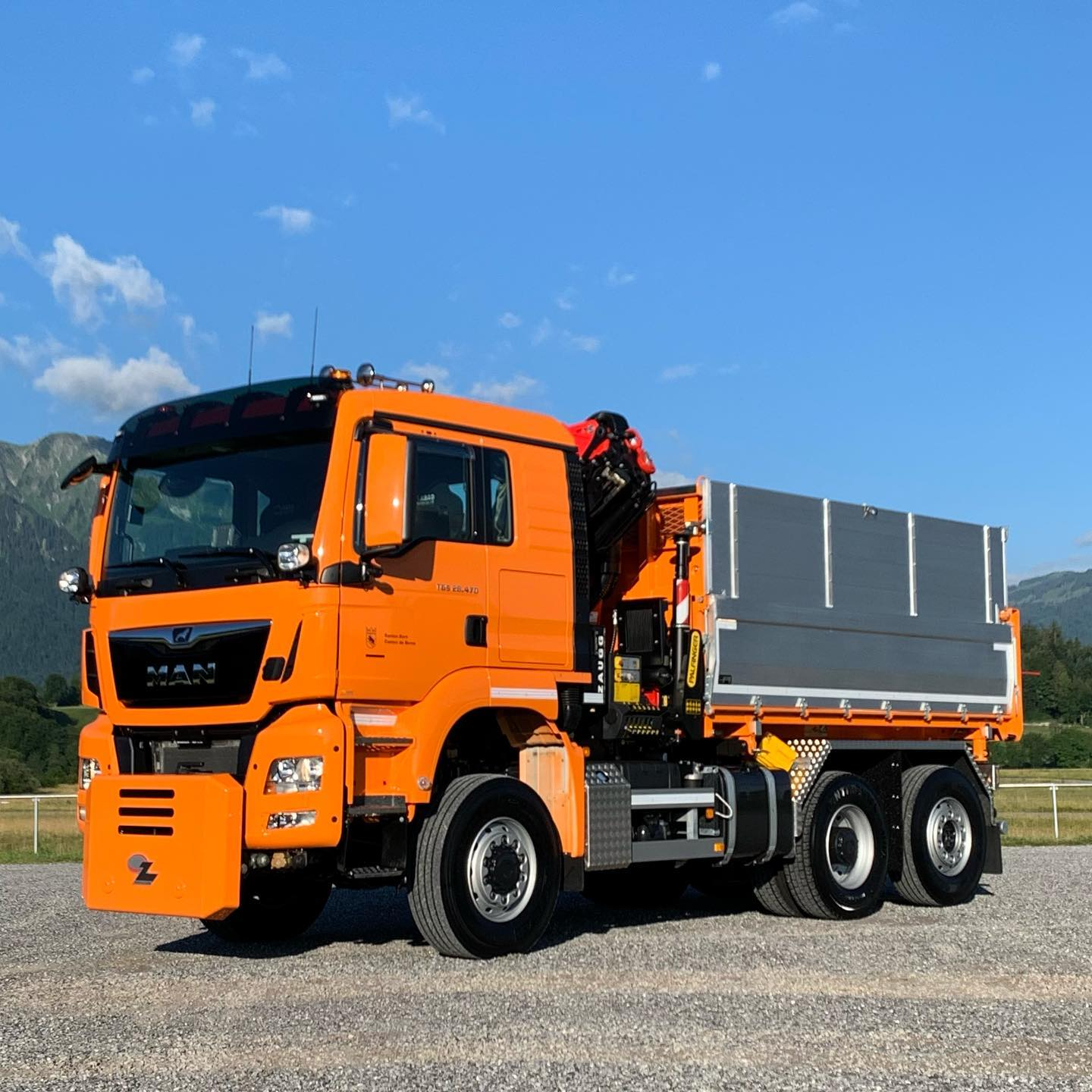 MAN TGS 28.470 6x4-4 BL Allrad permanent in schweizer Breite 2300