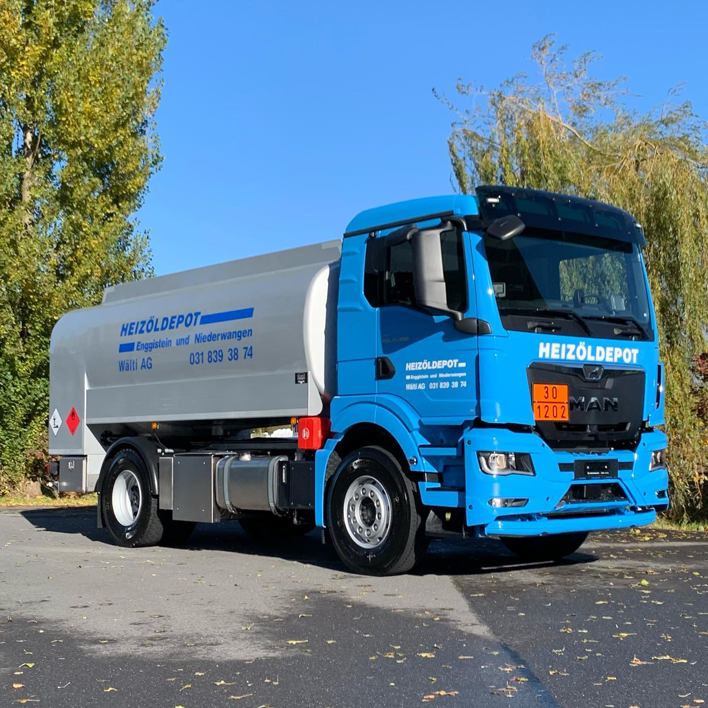 New MAN TGS 18.400 4x2 BL in Schweizer Breite 2300 mm für Heizöldepot Enggistein und Niederwangen Wälti AG